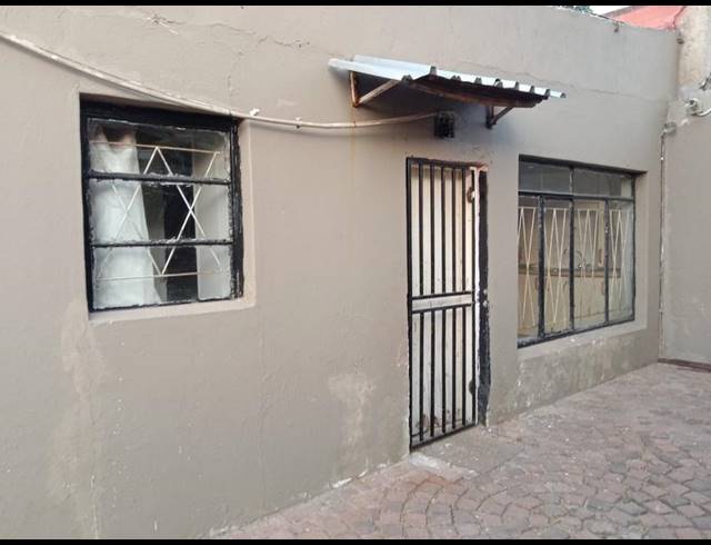 1 BEDROOM PROPERTY TO RENT IN KENSINGTON